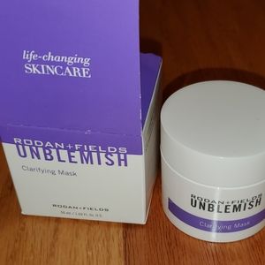 Rodan and Fields Unblemish Clarifying Mask